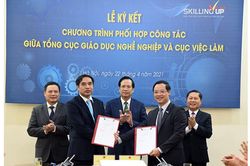 Để giáo dục nghề nghiệp gắn kết với việc làm