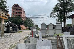 Hà Tĩnh: Phố 'bia mộ' án ngữ cửa ngõ phía Nam thành phố, gây mất mỹ quan đô thị