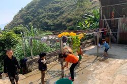 'Nảy mầm' trên miền đất khát