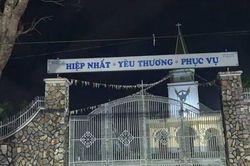 Bắt đối tượng đốt nhà thờ, đâm linh mục trọng thương