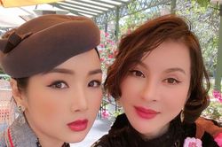Hoa hậu Đền Hùng Giáng My bị chê xài app quá đà khi khoe ảnh chụp với MC Thanh Mai