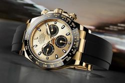 Điều gì thúc đẩy khách hàng mua đồng hồ?