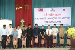 Hỗ trợ người lao động miền núi tìm kiếm việc làm, xóa đói giảm nghèo
