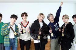 Nhóm nhạc BTS bất ngờ trở thành Đại sứ thương hiệu của LV