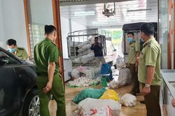 An Giang: Phát hiện hơn 3 tấn thực phẩm chay không rõ nguồn gốc