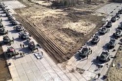 Nga rút quân khỏi biên giới Ukraine