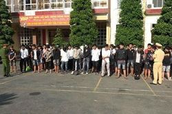 Đến hẹn, lại... đua xe