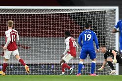 Arsenal 0-1 Everton: Bernd Leno khiến Arsenal chìm sâu so với top 6