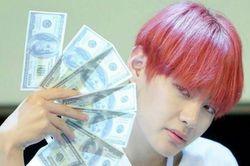 Tiết lộ những điều 'ngọt ngào' BTS làm cho cha mẹ