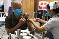 TP HCM mong muốn bao phủ vắc-xin cho dân