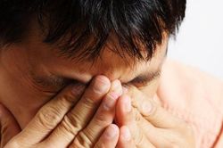 Quan hệ đồng tính, chàng trai bị giang mai ngực hiếm gặp