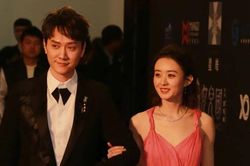 Ai là người được hưởng lợi nhiều nhất trong chuyện ly hôn của Triệu Lệ Dĩnh và Phùng Thiệu Phong?