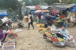 Những phận đời mưu sinh trên đỉnh Thiên Cấm Sơn