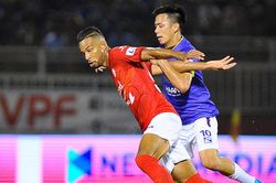 CLB TP.HCM tăng viện binh cho Lee Nguyễn