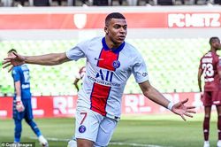 Sao trẻ Mbappe chấn thương, Paris Saint-Germain lo sốt vó trước đại chiến với Man City