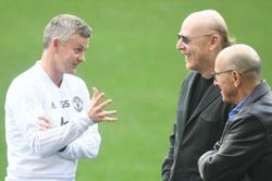 Nhà Glazers rao bán CLB Man Utd với giá bất ngờ?
