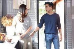 Đón mẹ lên chữa bệnh nhưng về nhà chẳng thấy chồng đâu, câu trả lời 'chết điếng' từ anh ta khiến cô vợ bàng hoàng thông suốt một điều
