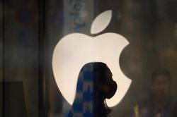 Apple triển khai chương trình hỗ trợ nhân viên tiêm phòng COVID-19