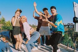 Lò đào tạo sao mạng của YouTuber tai tiếng Jake Paul