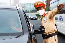 Cảnh báo thủ đoạn giả danh cảnh sát thông báo nộp phạt nguội