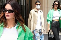Kendall Jenner 'thả rông' vòng một, lần lượt rời khách sạn cùng bạn trai