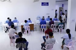 COVID-19: Lào có ca mắc mới ở mức 3 con số, Thái Lan thêm hơn 2.000 ca