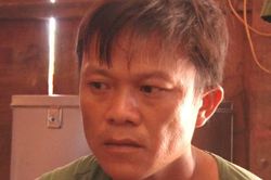 Bắn nhầm bạn đi săn rồi quỳ lạy 3 lần sau đó giấu xác vào hang