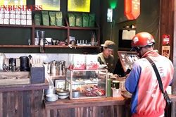 Phía sau chuyện 'đốt tiền' giành thị phần mảng giao đồ ăn