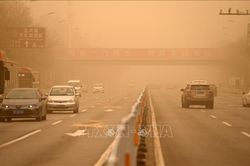 Bão cát lại hoành hành ở Trung Quốc