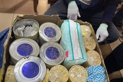 Phát hiện 36kg ma túy trong các lô hàng quà biếu tại sân bay Tân Sơn Nhất
