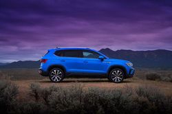 SUV động cơ tăng áp, dẫn động 4 bánh, giá hơn 500 triệu đồng, cạnh tranh với Hyundai Tucson, Mazda CX-5