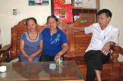 'Sống là cho đâu chỉ nhận riêng mình'