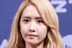 Tiền bạc, mỹ phẩm không thiếu nhưng vì sao idol K-Pop thường khó thoát được làn da mụn?
