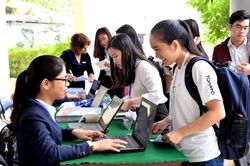 Hỗ trợ chứ không làm thay