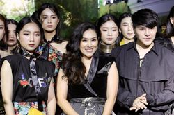 Fashion Runway Spring - Summer 2021: Dấu ấn giao lưu văn hóa Việt Nam và quốc tế