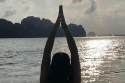 Hoa khôi Kim Huệ mặc bikini, khoe hình xăm 'độc'