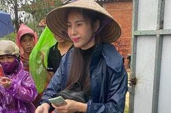 Thủy Tiên và ê-kíp bị 'tố' không chịu trả lại 30 triệu tiền từ thiện chuyển khoản nhầm