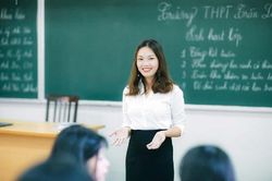 SV sư phạm không công tác trong ngành GD sau 2 năm tốt nghiệp sẽ phải bồi hoàn kinh phí