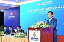 LIENVIETPOSTBANK chia cổ tức 12% bằng cổ phiếu, ông Nguyễn Đức Thụy được bầu vào HĐQT