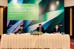 ADB dự báo kinh tế Việt Nam tăng trưởng khả quan trong năm 2021