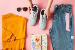 Dành cho 'hội người lười': Cách sắp xếp tủ quần áo vừa nhanh gọn vừa đỡ mỏi lưng