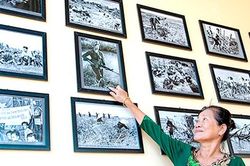 Câu chuyện xúc động từ bức ảnh lịch sử