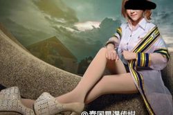 'Sexy hóa' áo cử nhân, cô gái bị 'ném đá' vì phản cảm
