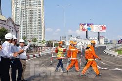 'Rốn ngập' ở TPHCM ngày đầu thông xe sau khi chi 470 tỉ nâng cấp