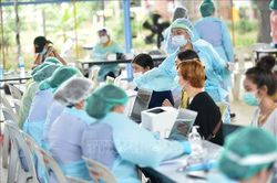 Thái Lan: Số ca mắc mới theo ngày giảm, tử vong vẫn ở mức 2 con số