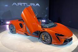 McLaren Artura PHEV ra mắt tại Thái Lan, giá hơn 535.000 USD