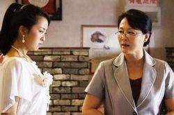 'Dậy sóng' vì lương chồng mùa dịch Covid-19