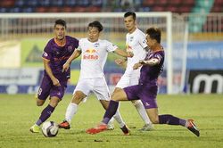 Kết quả HAGL 2-2 B.Bình Dương: Công làm thủ phá, HAGL bị B.Bình Dương ghìm chân