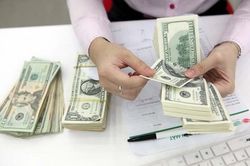Tỷ giá USD 2/5: Nhà đầu tư chốt lời, đồng USD phục hồi