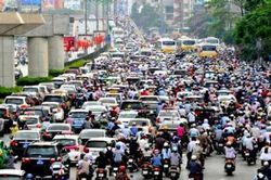 Phấn đấu giải quyết dứt điểm 10 điểm ùn tắc giao thông